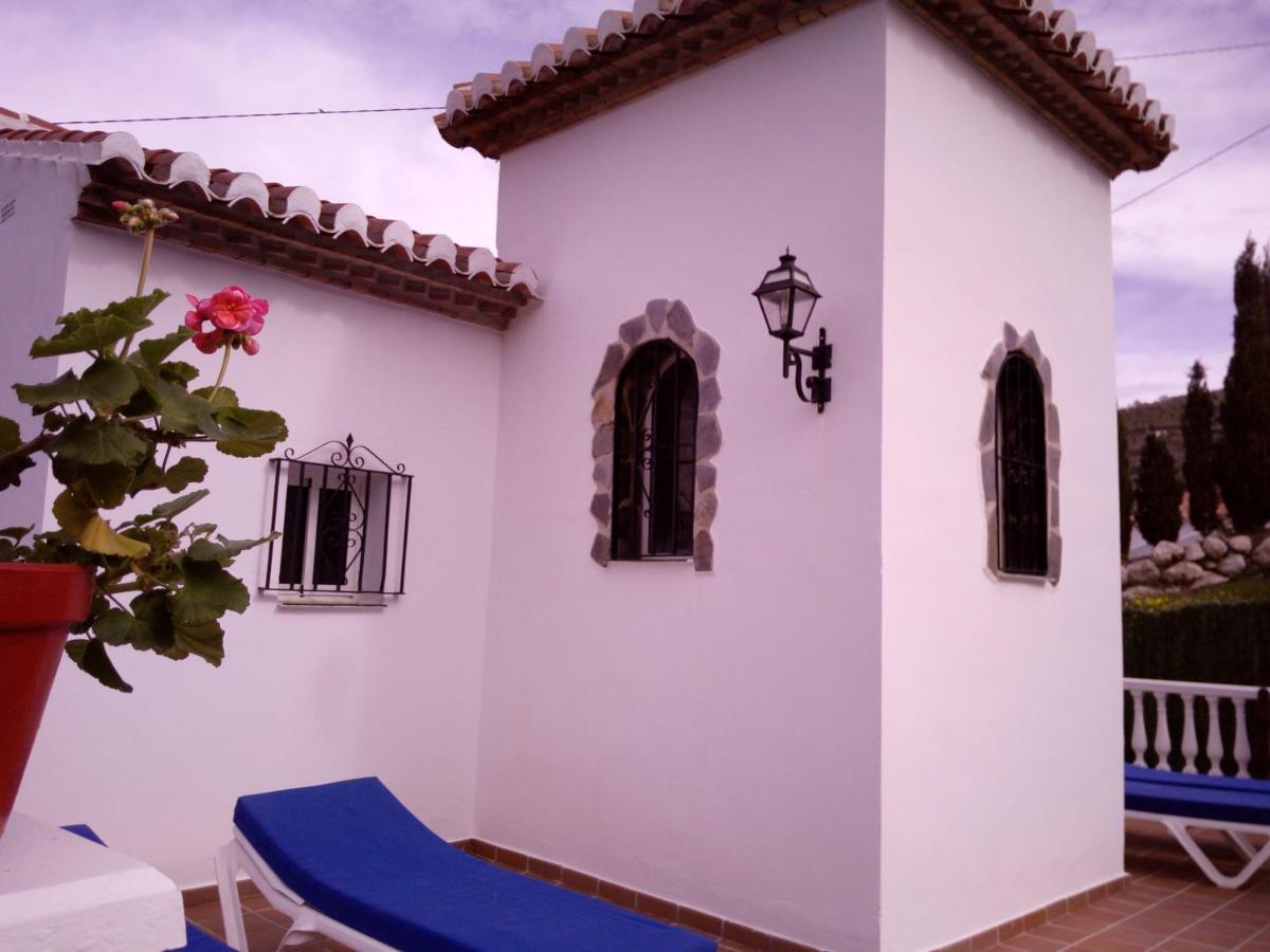 Villa Las Encinas Costa Del Sol トロクス・コスタ エクステリア 写真